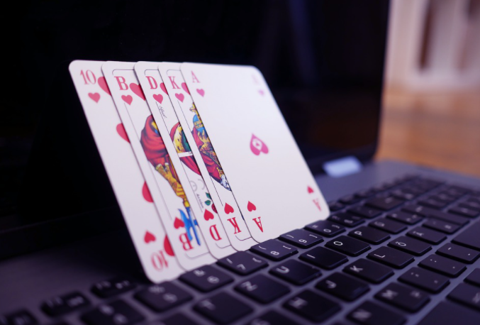 How to Win at Online Poker Tournaments